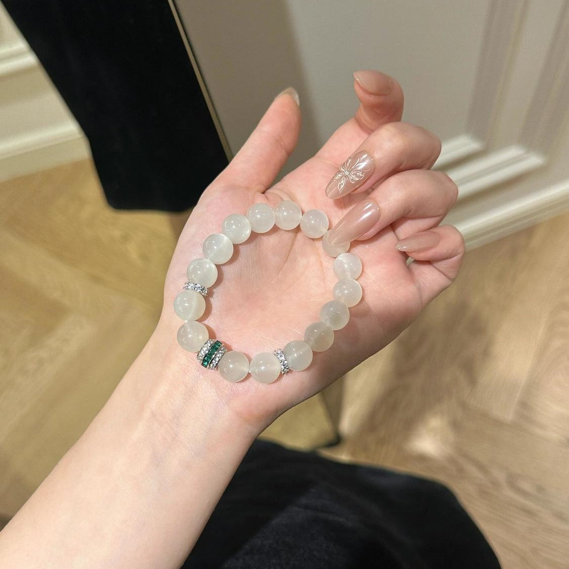 Lucky Moonstone Jade High-end Cool Bracelet